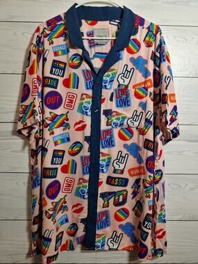 NWOT Mens Trinty Collective Pride Button Front szxxl